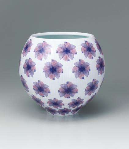 布染彩磁壺