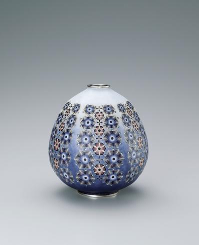 有線七宝花瓶「春待つ雪華」