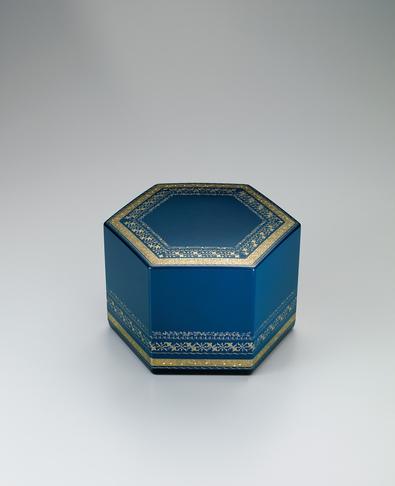 籃胎蒔絵存清六角箱