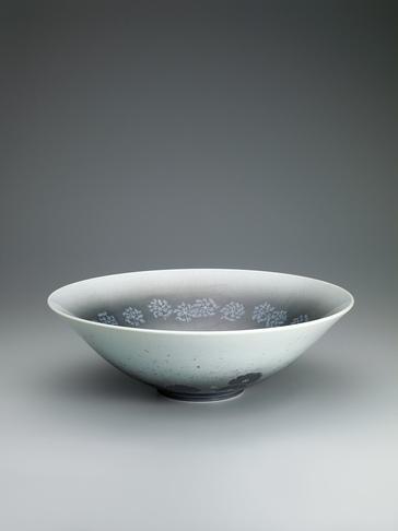 色絵薄墨墨はじき雪文鉢