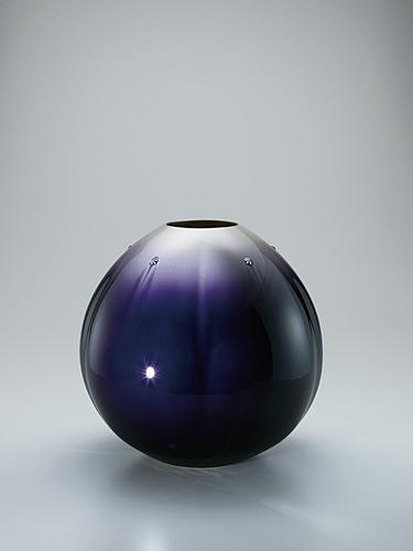 彩釉壺「冠雪」