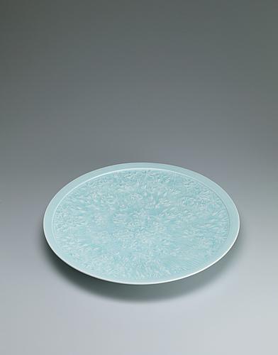 青白磁花あかり大皿
