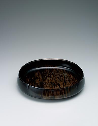 楓拭漆盛器