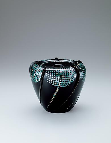 乾漆蓋物「風波浮遊」