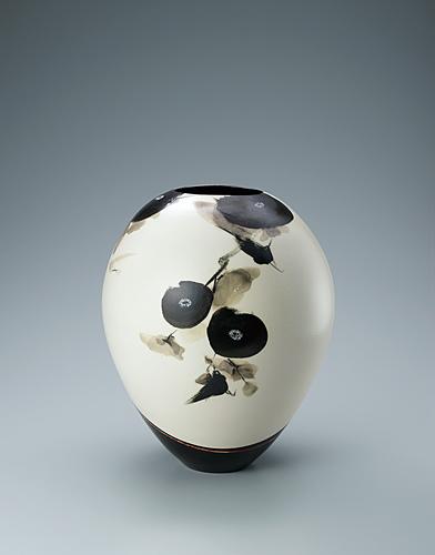黒描鳥花文壺