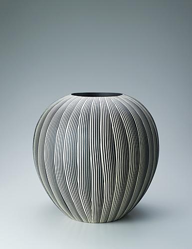 泥釉滝文壺