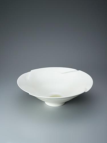 白瓷鉢