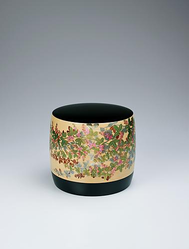 紅萩文蒔絵筥