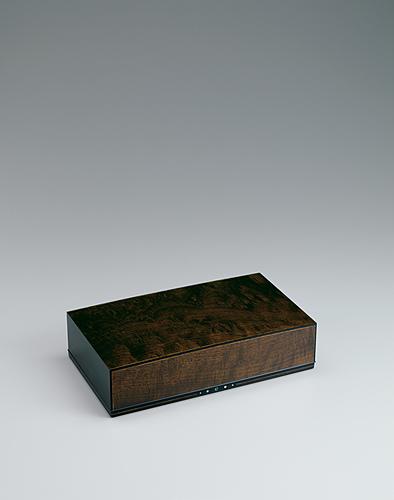 朴拭漆封書箱「光芒」