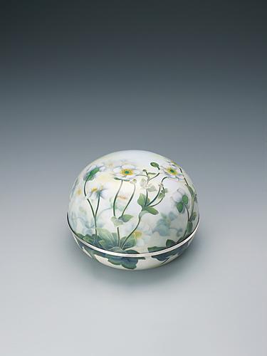 有線七宝蓋物「秋明」