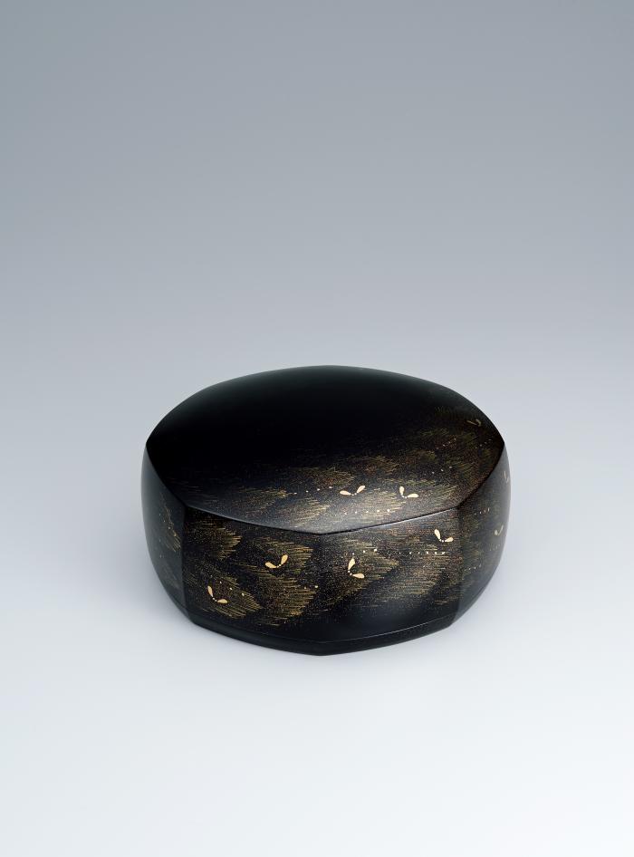 乾漆合子「風はどこから」