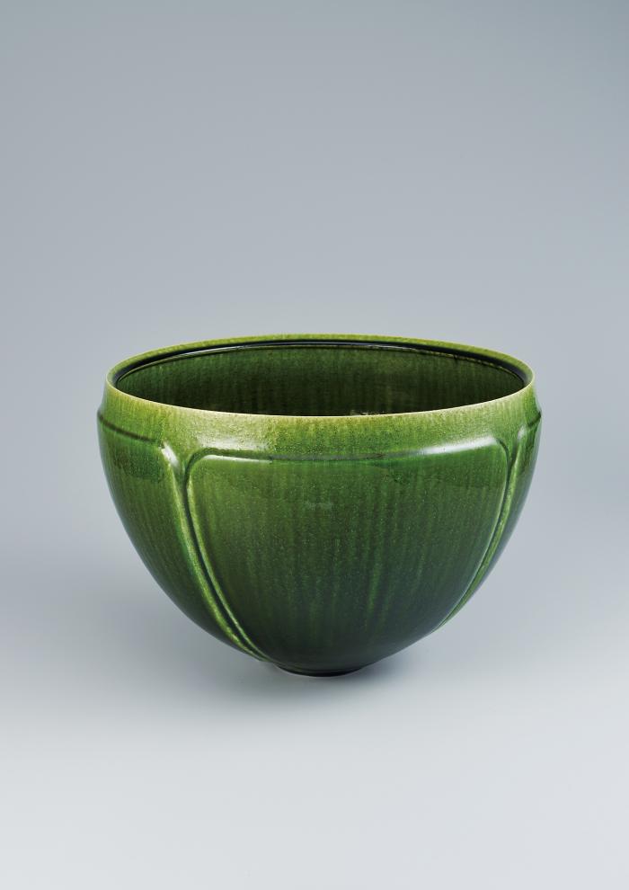 緑釉花器