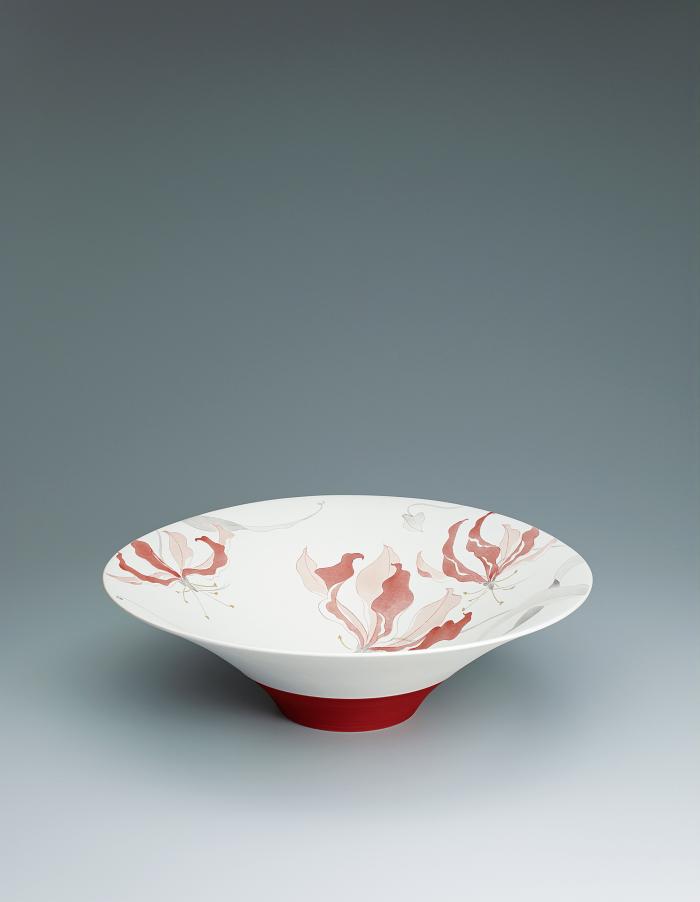 赤絵墨彩グロリオサ文鉢