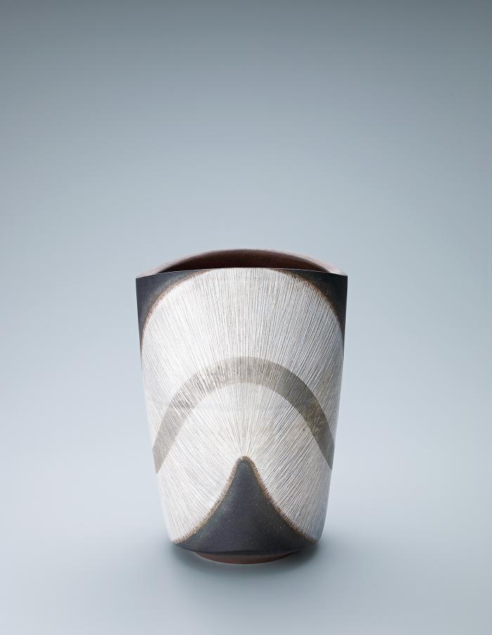 白金彩線刻文器