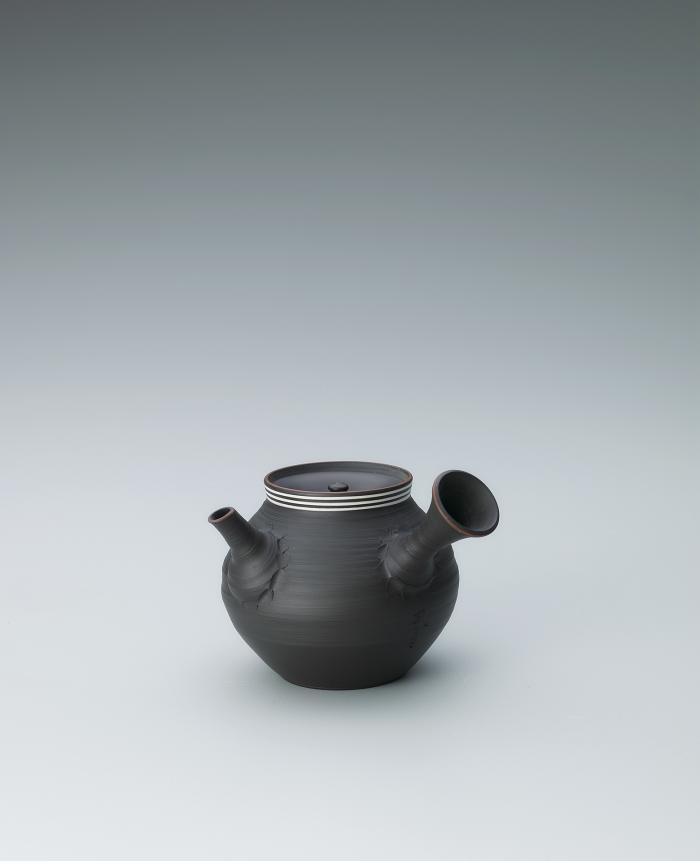 白線象嵌茶注
