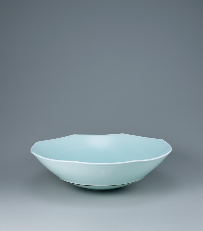 青白磁胴錆八角鉢