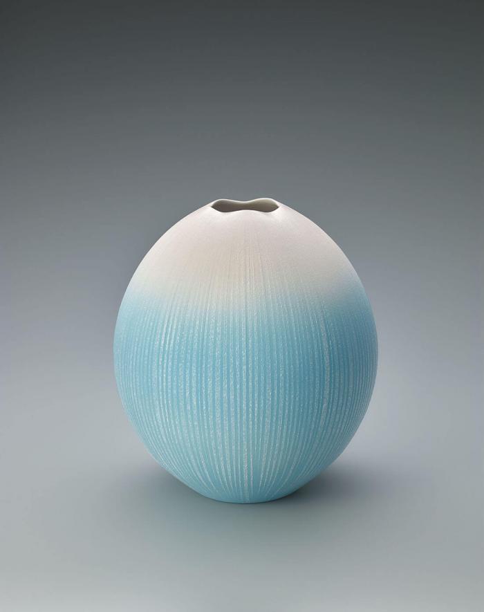 釉泥彩壺