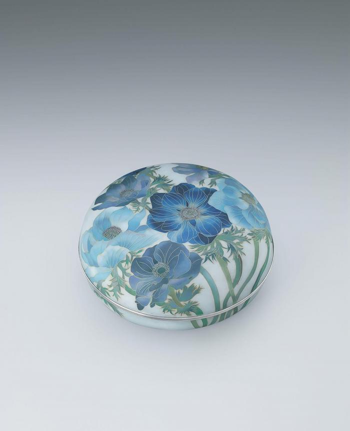 有線七宝合子「紺青の花束」
