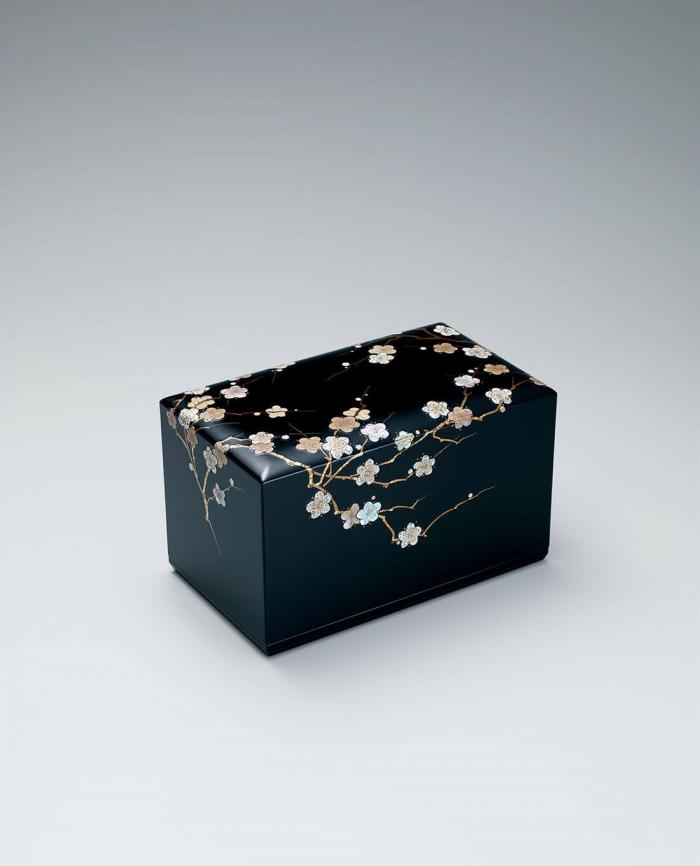 蒔絵梅花文箱
