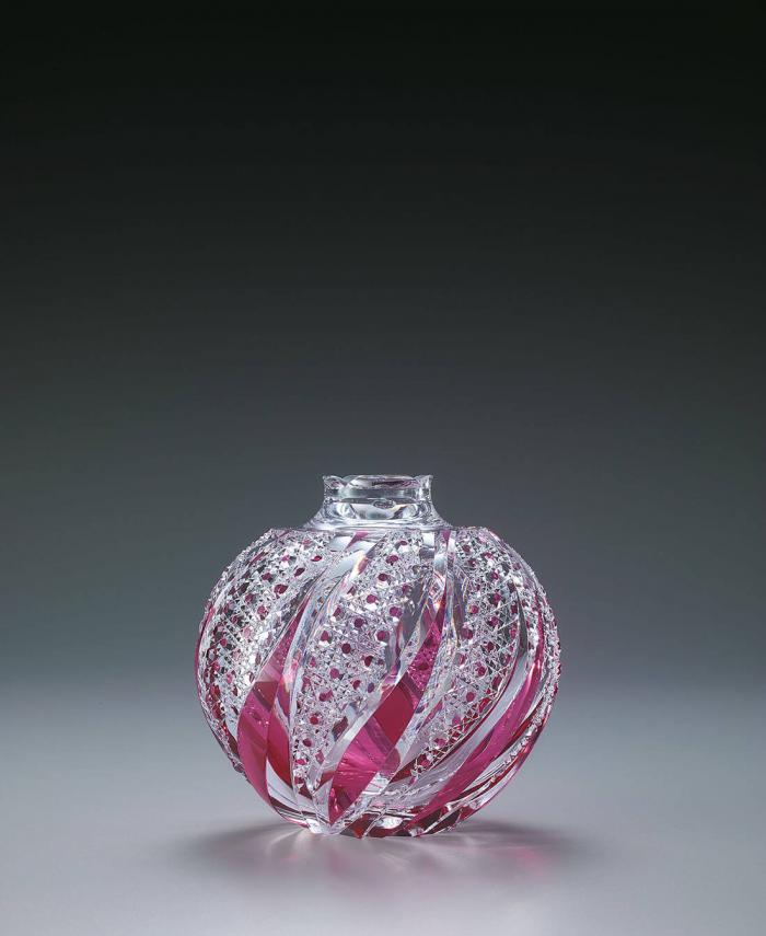 硝子切子花瓶「宝蕾」