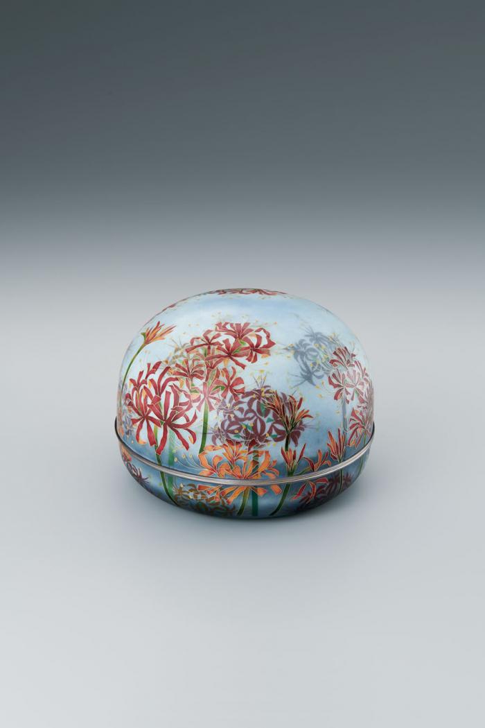 色絵下地有線七宝合子「茜」