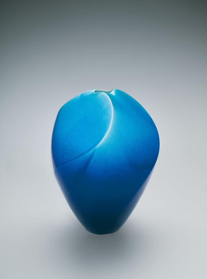 碧釉稜壺「空」