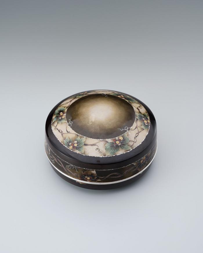 有線七宝合子「秋の暮」