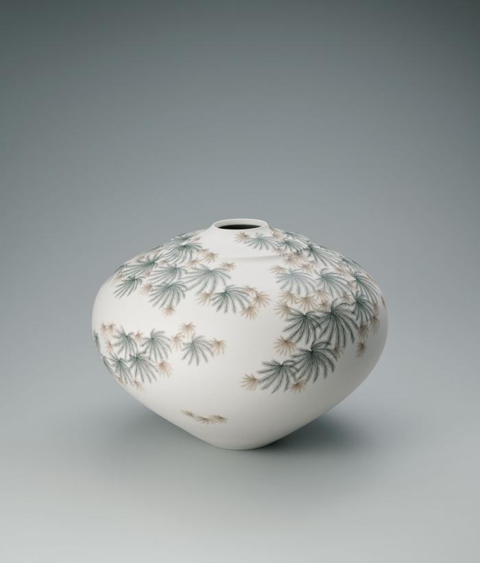 焼締淡墨緑下絵花器