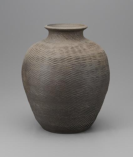 珠洲焼叩壷