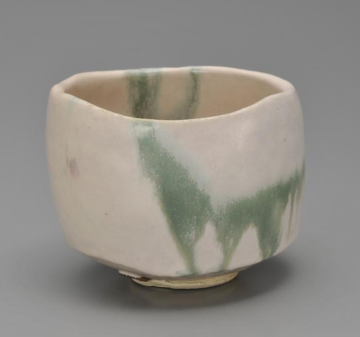 白釉茶盌