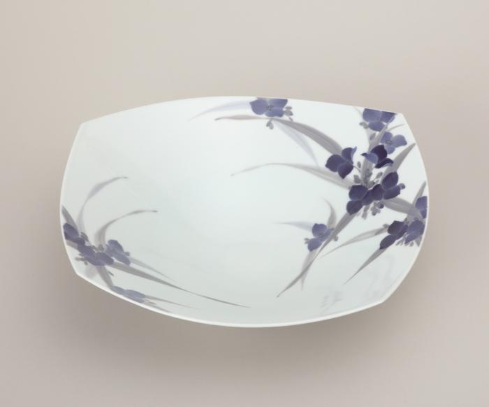 染付四方鉢「藍の花」