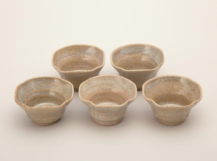 藁灰釉組鉢（５客組）