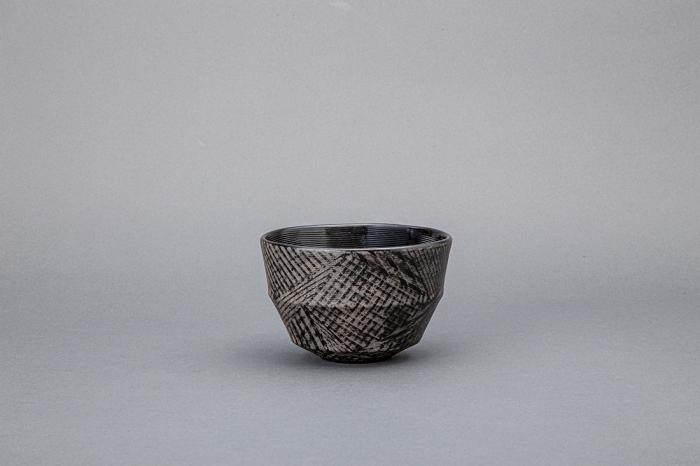 色茶盌