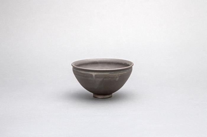 褐釉茶碗