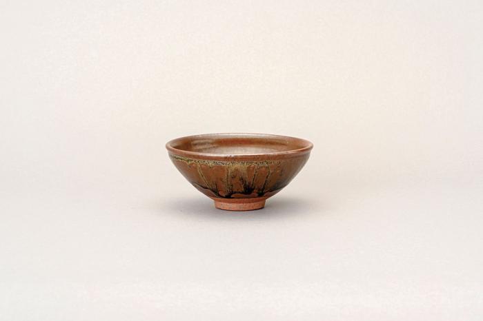 褐釉天目茶碗