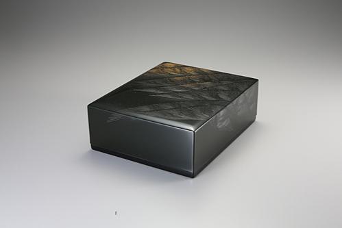 沈金箱「山靄」