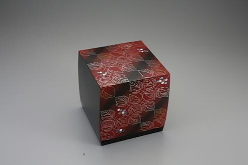 切金箱「蔦紅葉」