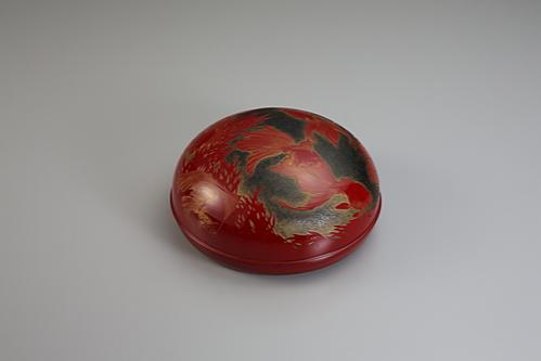 沈金合子「游魚」