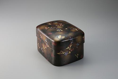 乾漆切絵茶箱「野葡萄」