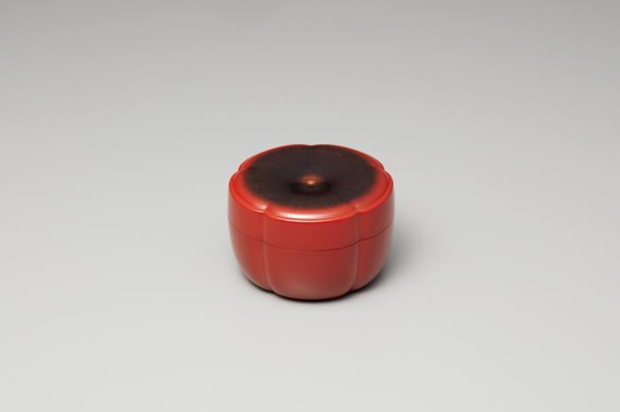 朱塗茶器「春の花」