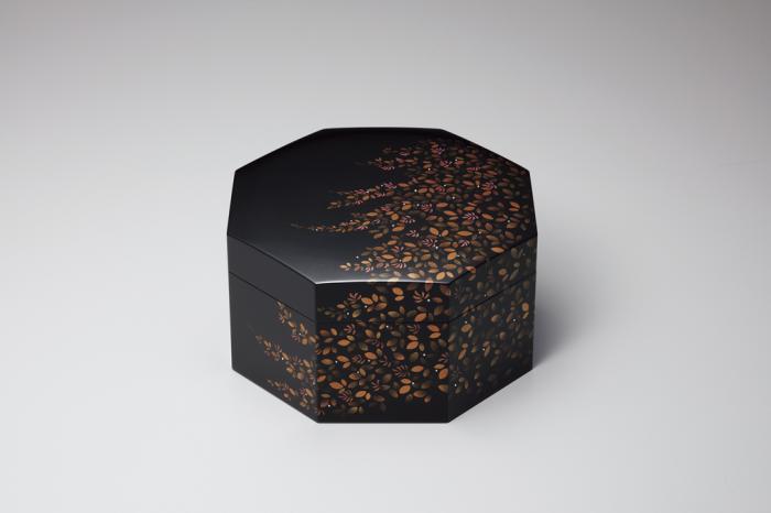 蒔絵箱「うたかたの」