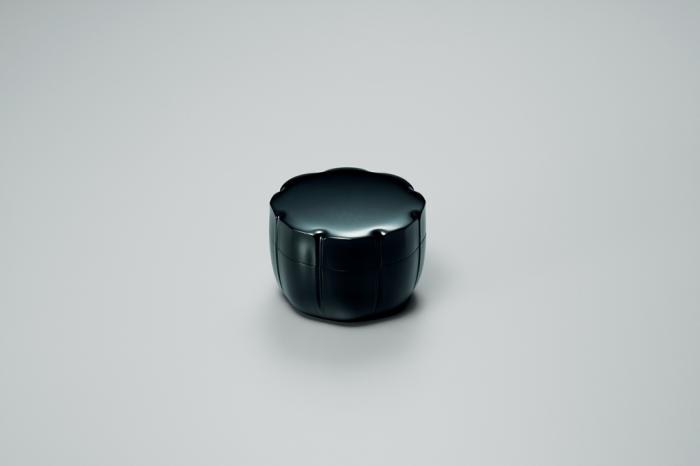 眞塗蓮華茶器