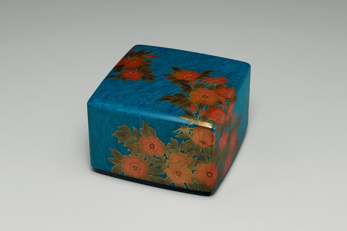 蒔絵箱「玟瑰」
