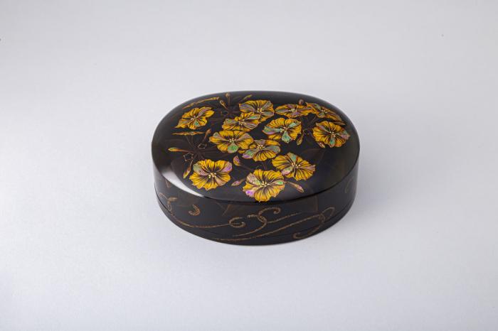 乾漆螺鈿蒔絵飾筥「夕馨」