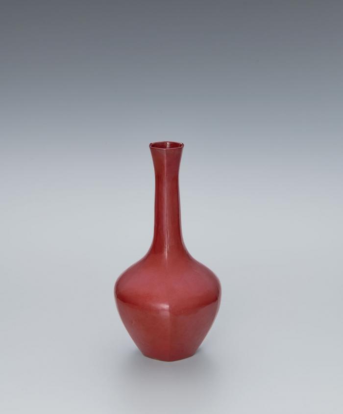 鍛銅花器