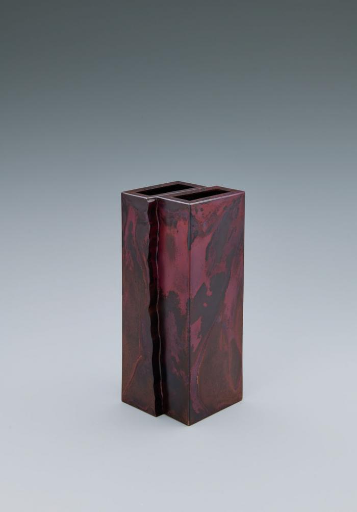 朱銅花器「汀」