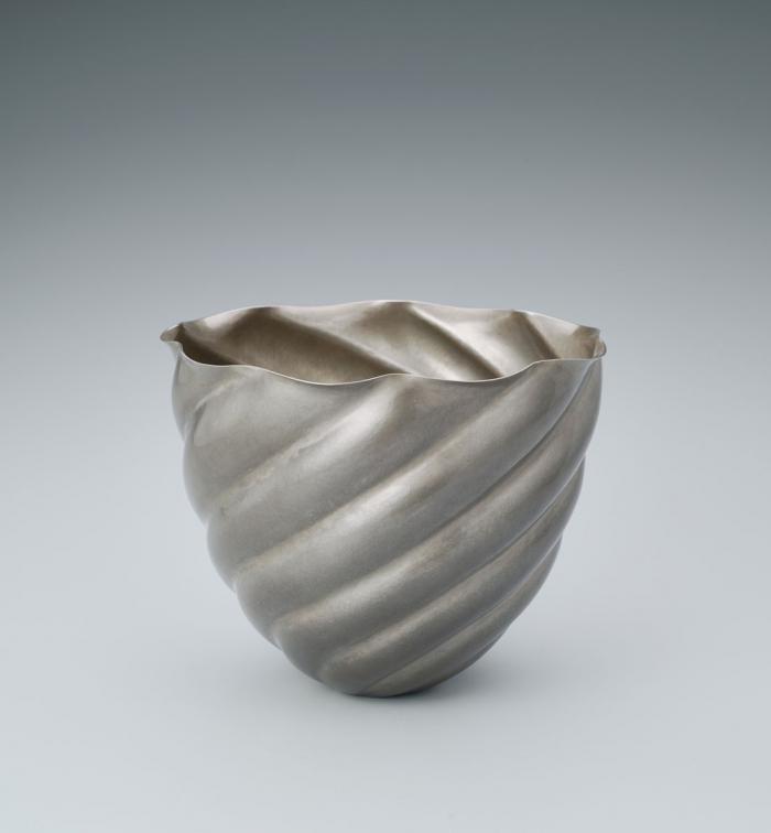 Whirl Vessel