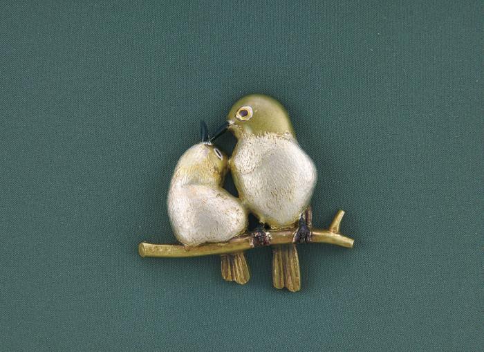 めじろ親子金具