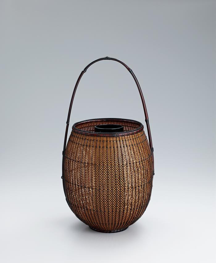 枝組透網代花籠「羽衣」