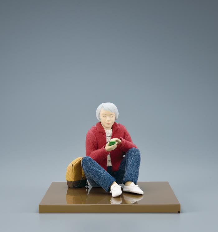 木彫木目込「旅の途中」